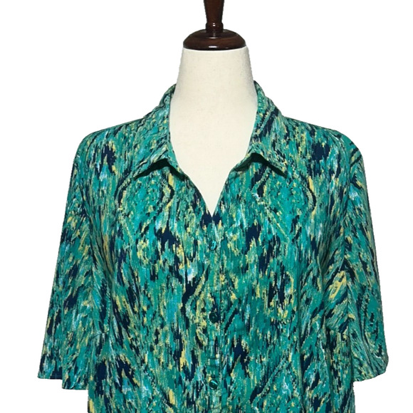 Catherines Top Womens 2X Green Blue Button Up Stretch Short Sleeve V-Neck Blouse - Picture 4 of 9